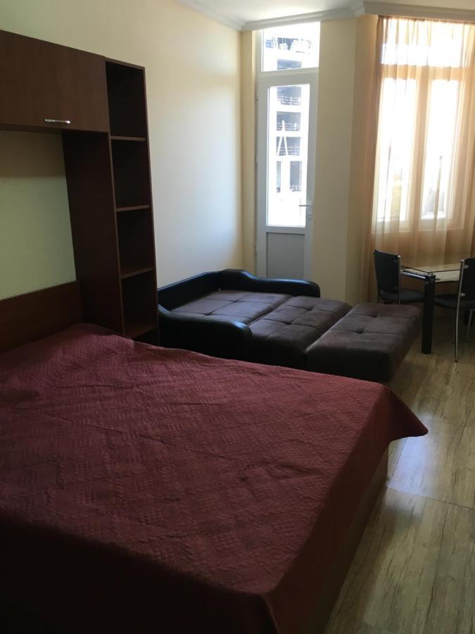 Ferienwohnung Progresi Batumi Exterior foto