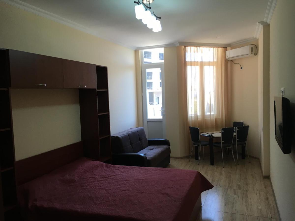 Ferienwohnung Progresi Batumi Exterior foto
