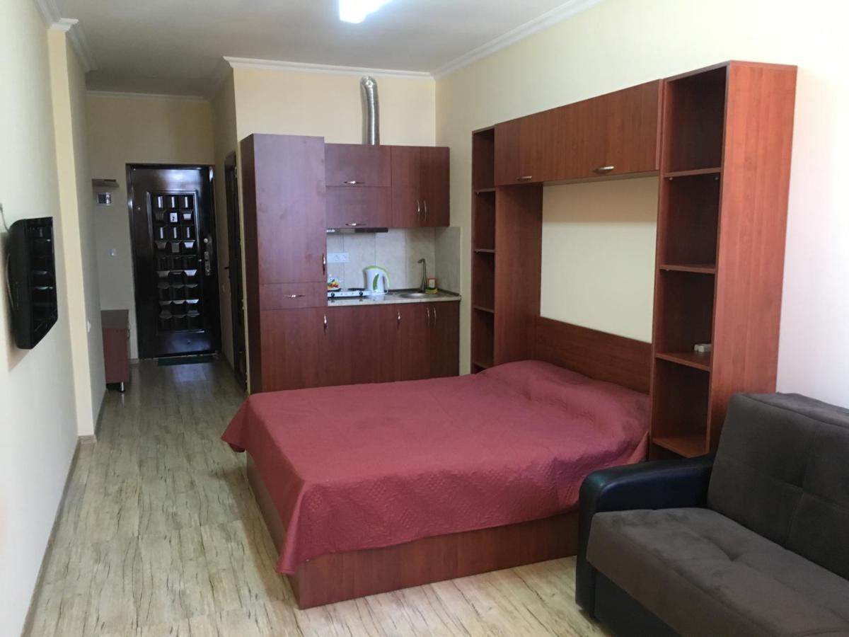 Ferienwohnung Progresi Batumi Exterior foto